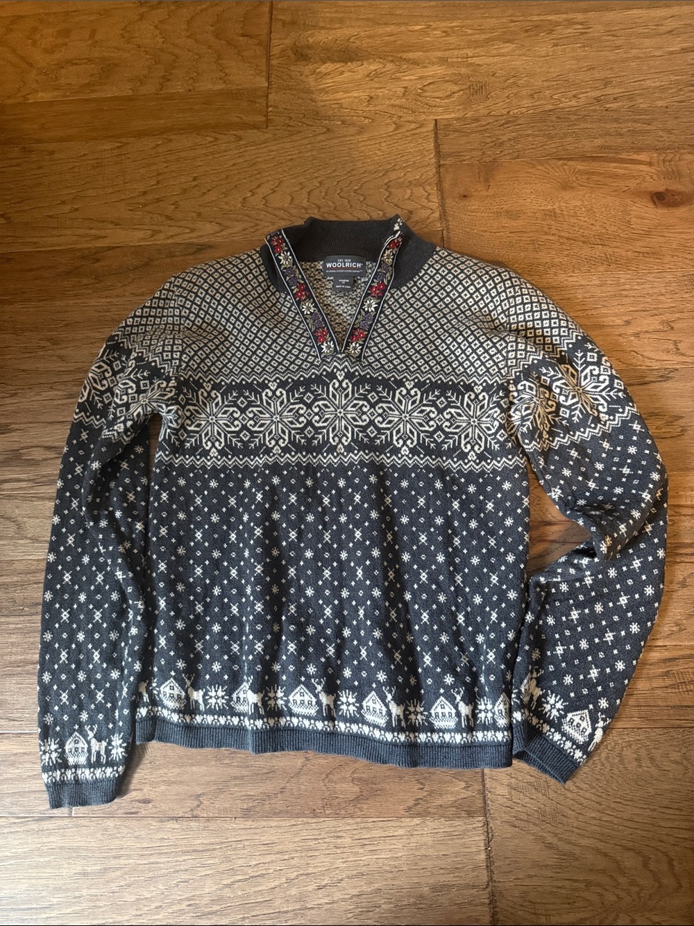 Woolrich Men's Dark Gray and Cream Fair Isle V-Neck Sweater